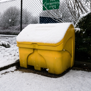 Jonesco Grit bin outside in the snow